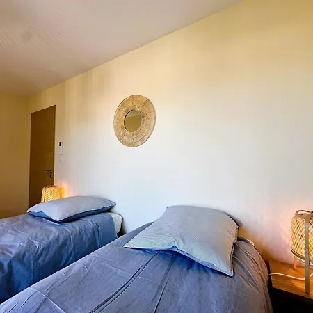 Superbe Vue Et Montagne - T3 - 5mn Des Plages *