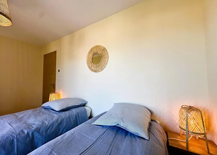 Superbe Vue Et Montagne - T3 - 5mn Des Plages *