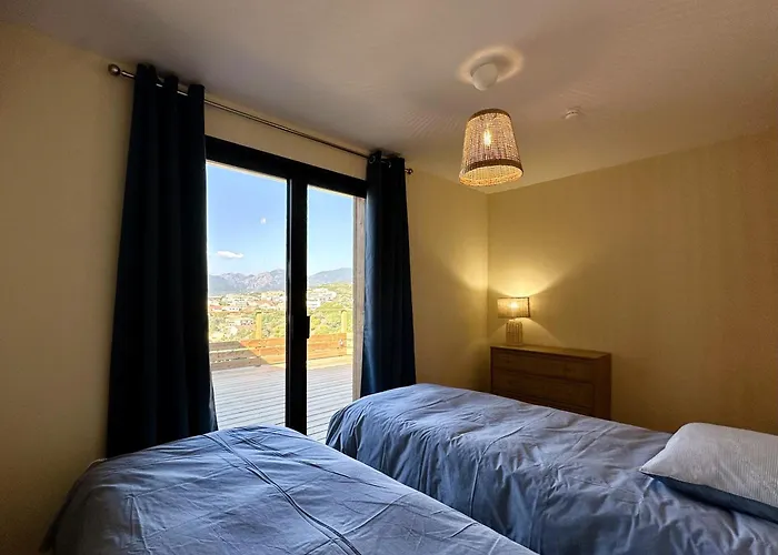 Vakantiehuis Superbe Vue Et Montagne - T3 - 5mn Des Plages Propriano (Corsica)