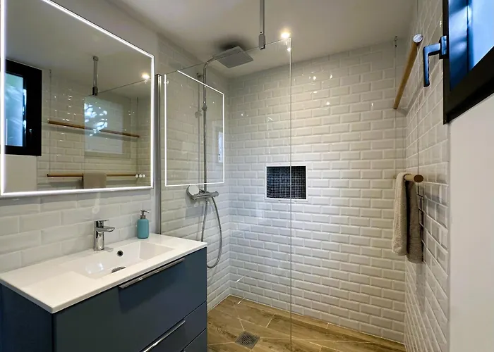 Superbe Vue Et Montagne - T3 - 5mn Des Plages * Propriano (Corsica)